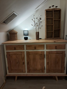 Photo de galerie - Relooking buffet
