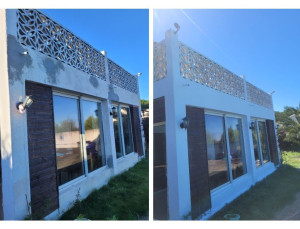 Photo de galerie - Reprise d'enduit imperméable, étanchéité de la terrasse + peinture de type D2 sur l'ensemble y compris la claustra.