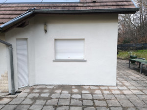 Photo de galerie - Ravalement de façade avec mise en peinture et traitement contre l'humidité en alsace 