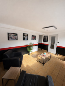Photo de galerie - Salle d’attente 