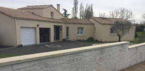 Photo de galerie - Petit muret imitation pierre