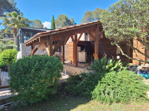 Photo de galerie - Réalisation d un abri de jardin 
pour cuisine extérieur 