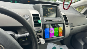 Photo de galerie - Installation sur Toyota Prius 