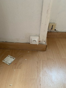 Photo de galerie - Changement de prise défectueuse 