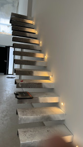 Photo de galerie - Création de spot pour la montée d’escalier 