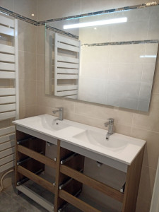 Photo de galerie - Pose double vasque avec raccordement eau+évacuation 
