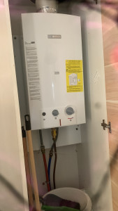 Photo de galerie - Remplacement de chauffe bain dans mobile home