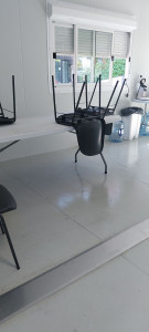 Photo de galerie - Préparation - nettoyage de salle