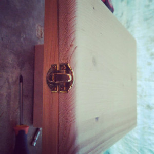 Photo de galerie - La maîtrise d'ouvrage commence par un calepinage !
Projection de l'esprit , d'où ira la main sans ambages !
Réalisations faîtes, le client en fit parfaitement l'usage..