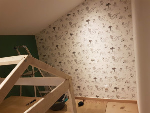 Photo de galerie - Pose papier peint avec motif