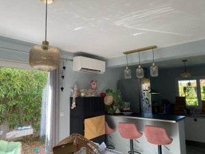 Photo de galerie - Pose de luminaires.