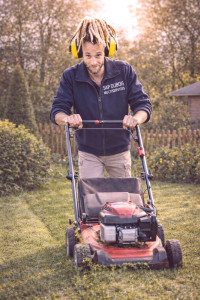 Photo de galerie - Tonte pelouse 