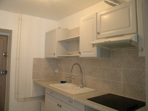 Photo de galerie - Décrassage cuisine après départ locataire