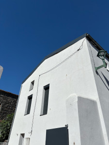Photo de galerie -     Fourniture et pose de tôles de rive en bac acier gris anthracite 