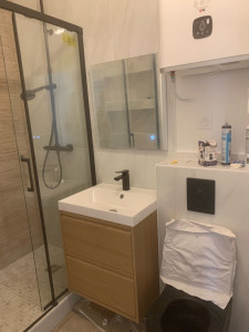 Photo de galerie - Salle de bain fini prêt à servir ?