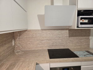 Photo de galerie - Suite du plan de travail