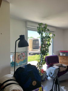Photo de galerie - Déchargement du camion en cours ! 