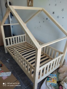 Photo de galerie - Montage lit cabane enfant