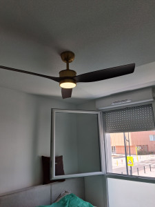Photo de galerie - Fixation ventilateur plafonnier 