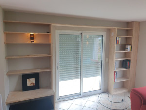 Photo de galerie - Bibliothèque en hevea