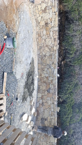 Photo de galerie - Mur en Pierre tailler 
