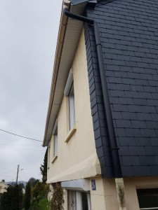 Photo de galerie - Renovation dessous de toit en PVC gouttière 