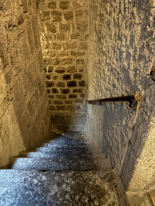Photo de galerie - Escalier raide mais grâce notre expérience tout c’est déroulé parfaitement bien 
