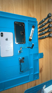 Photo de galerie - Changement écrans, Port de charge et écouteur interne iPhone X