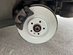 Photo de galerie - Disques et plaquettes de freins 