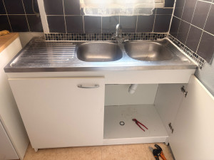 Photo de galerie - Dépose le meuble évier pour remplacer par le plan de travail 