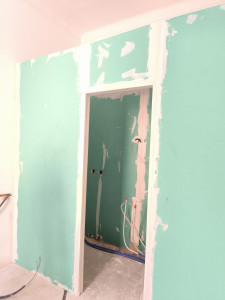 Photo de galerie - Pose de cloisons en placo.
