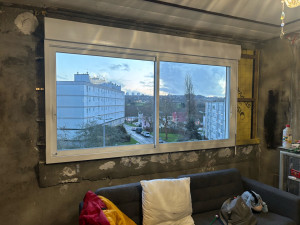 Photo de galerie - Coulissant métal des années  60 changer par de l’aluminium de qualité de la gamme janneau