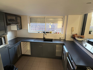 Photo de galerie - Changement des plans de travail sur cette cuisine.