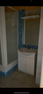 Photo de galerie - Salle de bain avant rénovation 