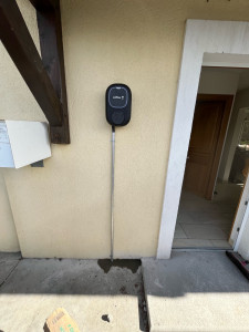 Photo de galerie - Borne de recharge 