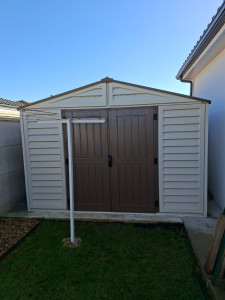 Photo de galerie - Montage abris de jardin PVC 9,79m² Duramex. À saint augustin 