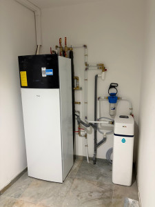 Photo de galerie - Pompe à chaleur air eau daikin
