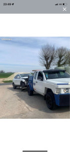 Photo de galerie - Sous terrain exterieur tout type de vehicule 
