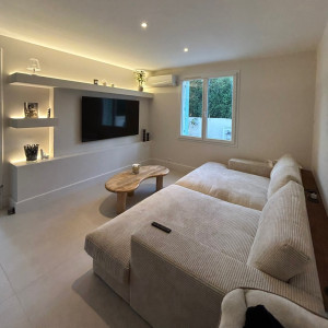 Photo de galerie - Création meuble ba13, ruban led, carrelage, peinture rénovation complète 