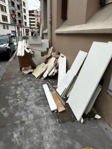 Photo de galerie - Debaras de meubles directement à la déchèterie 