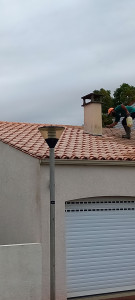 Photo de galerie - Nettoyage de toiture demoussage et hydrofuge 