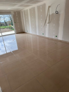 Photo de galerie - Maison neuve , carrelage format 60x60cm