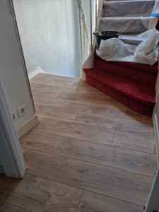 Photo de galerie - Pose parquet stratifié 
