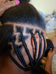 Photo de galerie - Knottless braid.