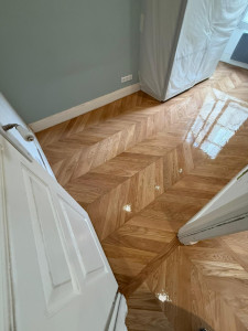 Photo de galerie - Vitrification parquet 