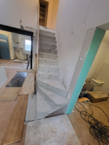 Photo de galerie - Construction  de un escalier  en béton 