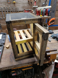 Photo de galerie - Fabrication d'une huche à fromage 
