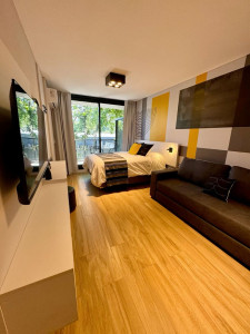 Photo de galerie - Spécialiste du nettoyage Airbnb – turnovers rapides, lits impeccables, serviettes pliées, réassort, photos après intervention. Service fiable et soigné pour hôtes exigeants.