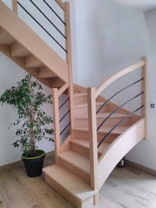 Photo de galerie - Réalisation d'un escalier sur mesure