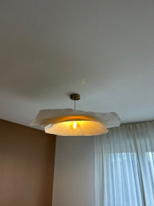 Photo de galerie - Installation lustre 